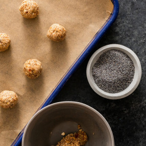 Frontier Co-op, органический мак, цельные семена, 453 г (16 унций) в Москве - eco-herb.ru | фото