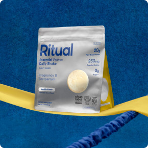 Ritual, Essential Protein, ежедневный коктейль, для беременности и послеродового периода, ваниль, 461 г (1 фунт) в Москве - eco-herb.ru | изображение Ritual, Essential Protein, ежедневный коктейль, для беременности и послеродового периода, ваниль, 461 г (1 фунт) в Москве - eco-herb.ru | фото